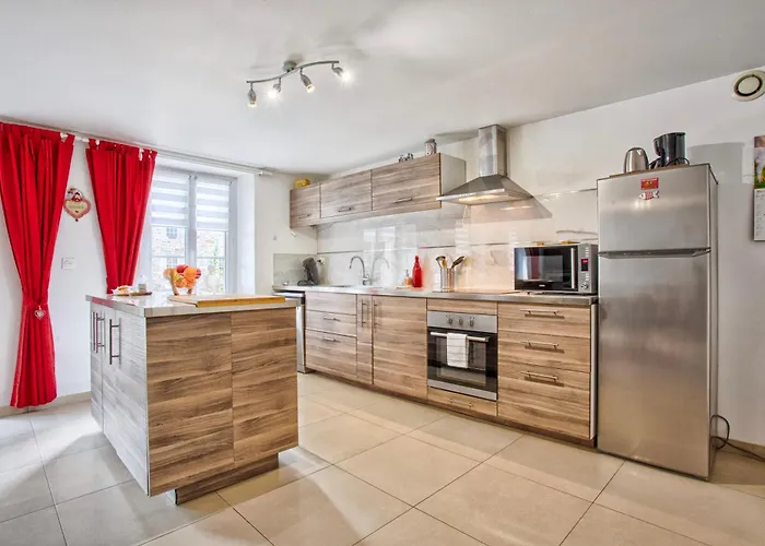 La Glycine à 5 Min De La Hébergement de vacances *